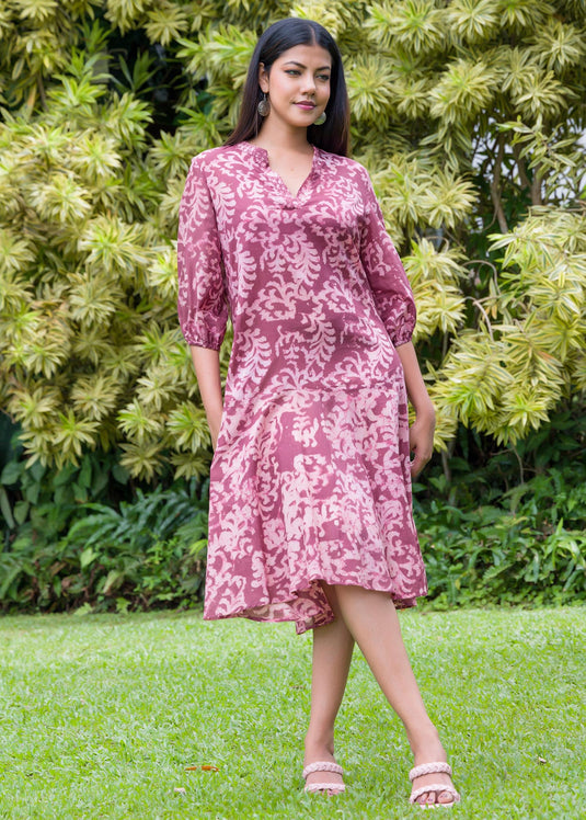 Batik leaves printed batik puff sleeved dress