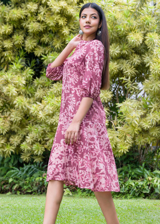 Batik leaves printed batik puff sleeved dress