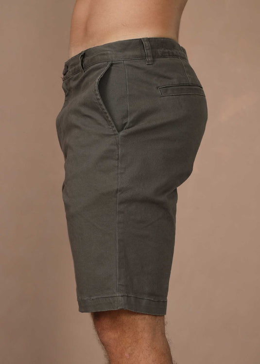 TWILL FLAT FRONT SHORT