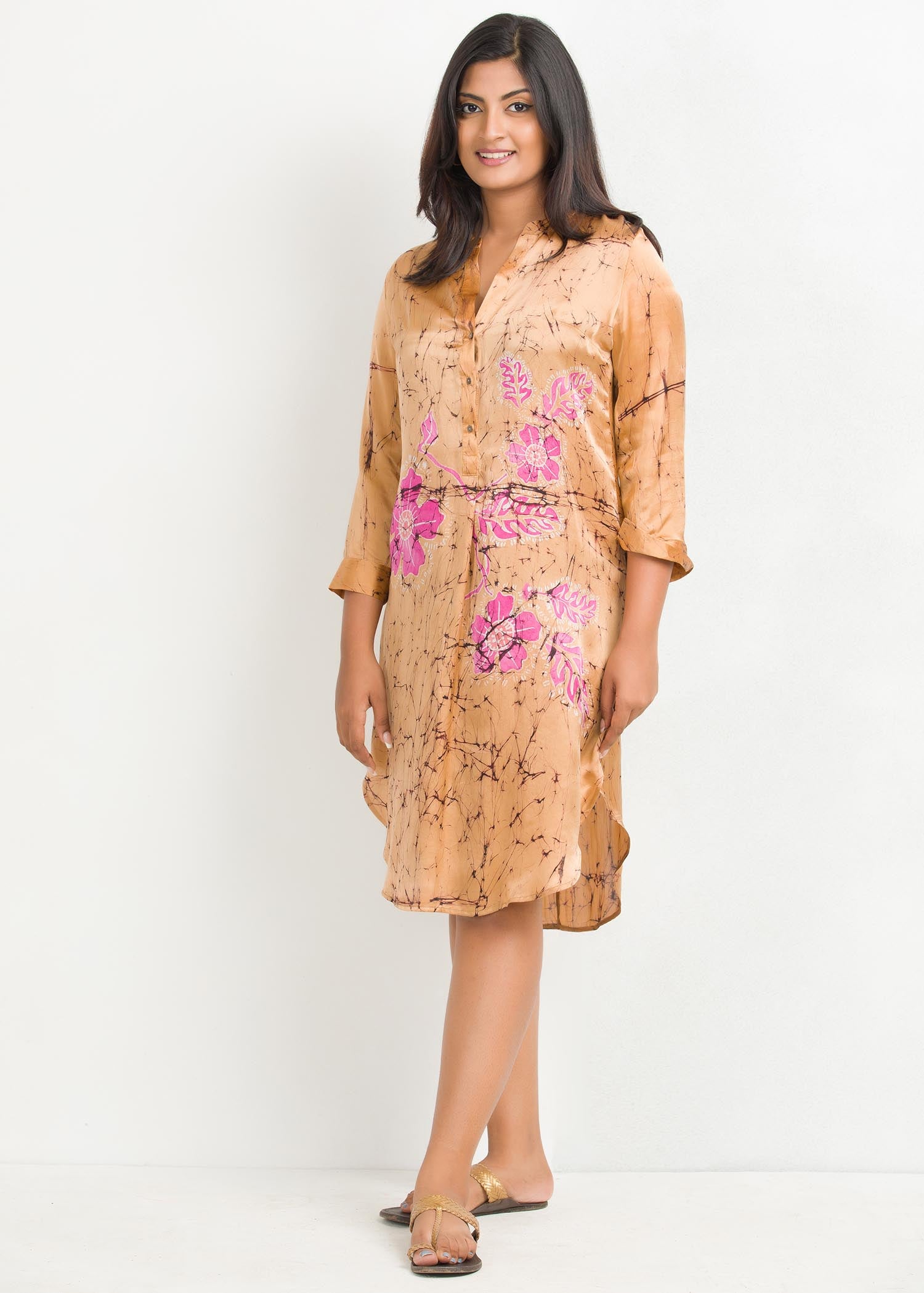 Batik floral and crack designed knee length dress