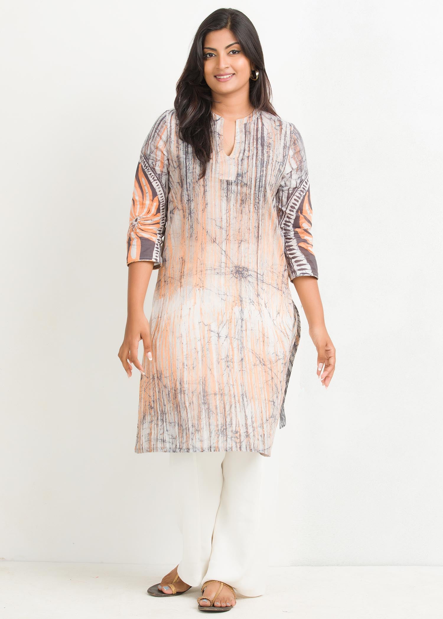 Batik brush marked flral designed kurtha top