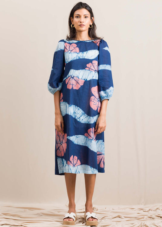 puff sleeved floral dress