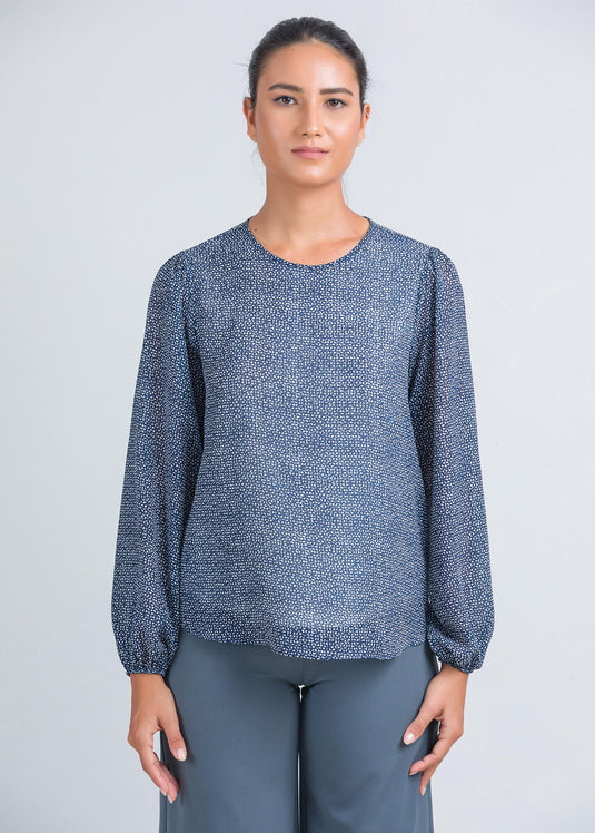 Long sleeve blouse with round neck