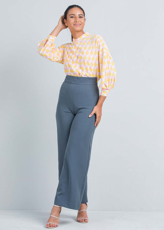 Printed blouse with drop shoulder
