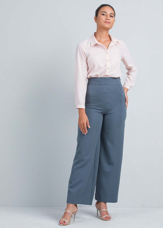 Basic button down shirt with gold buttons