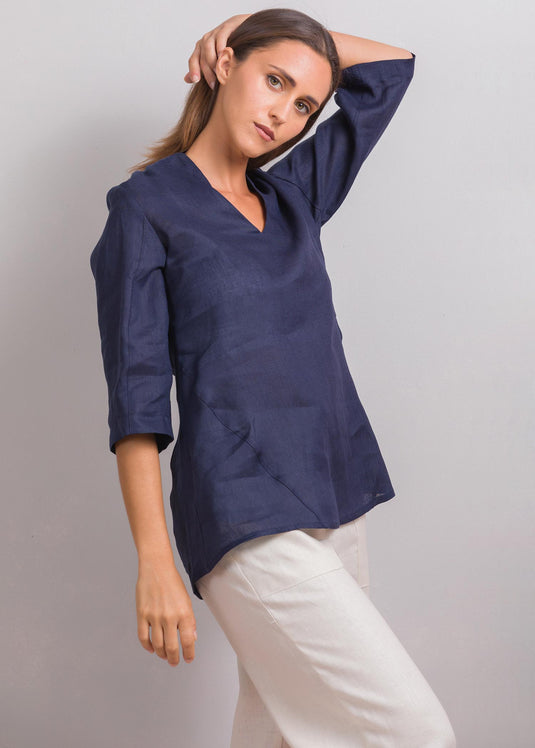 Neck detailed blouse