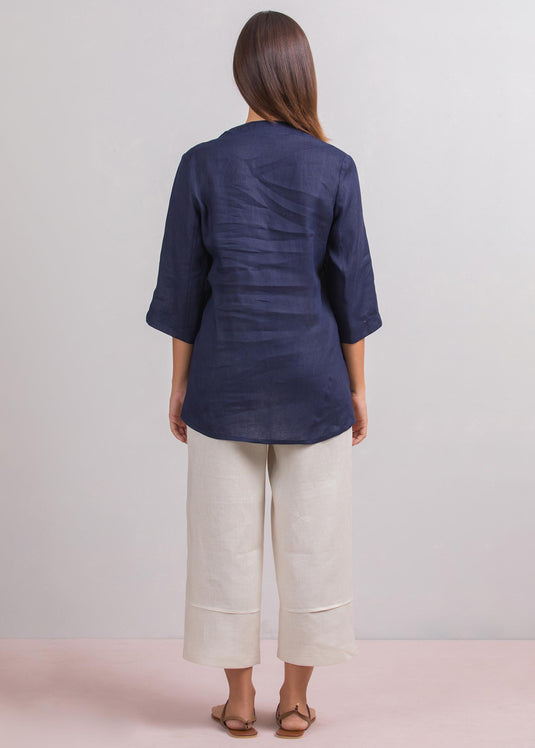 Neck detailed blouse