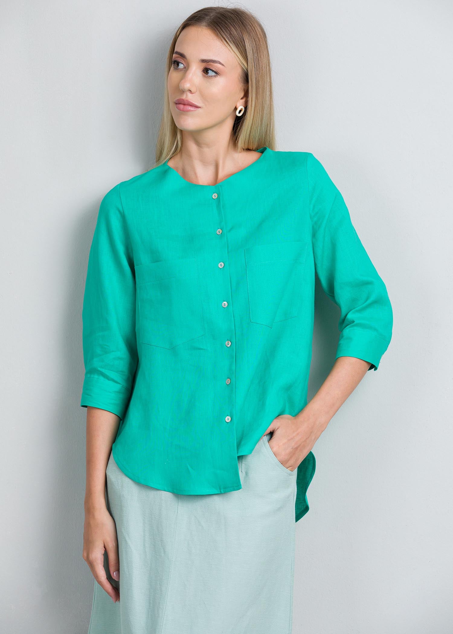 Button down blouse with pockets