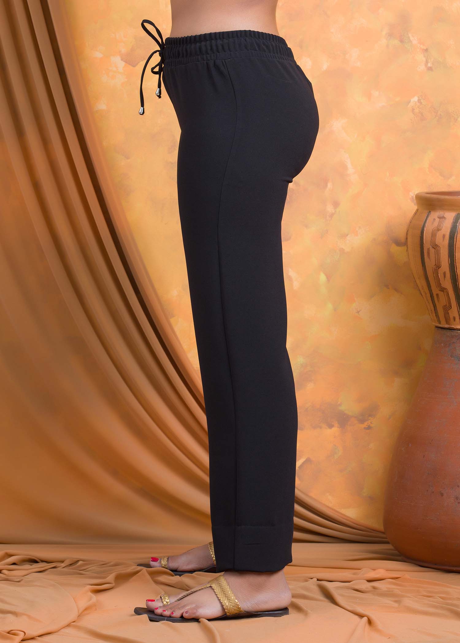 Elasticated waist pant with draw cord