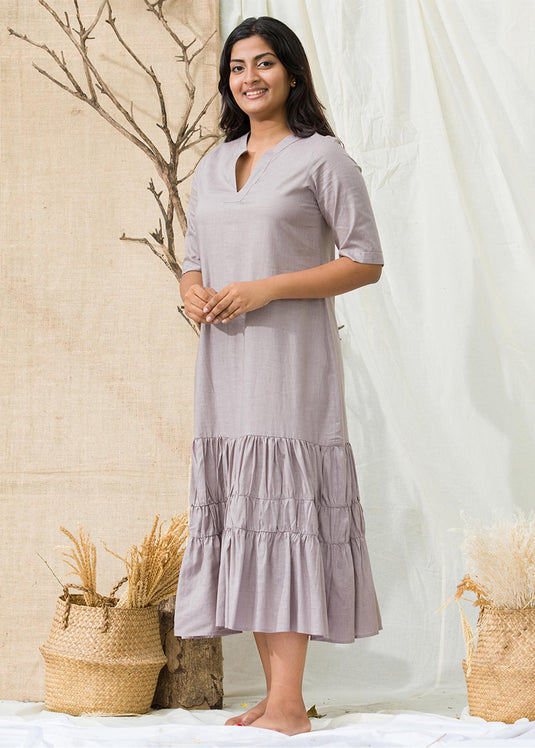 Tiered detailed midi dress