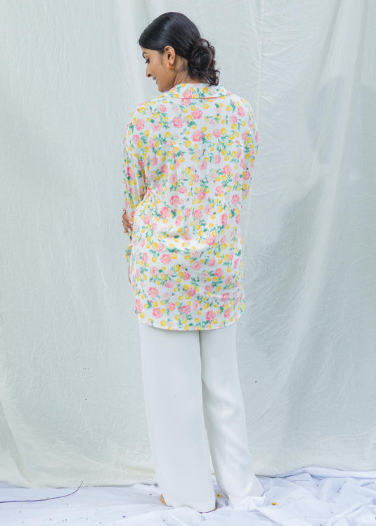 Printed flouncy shirt