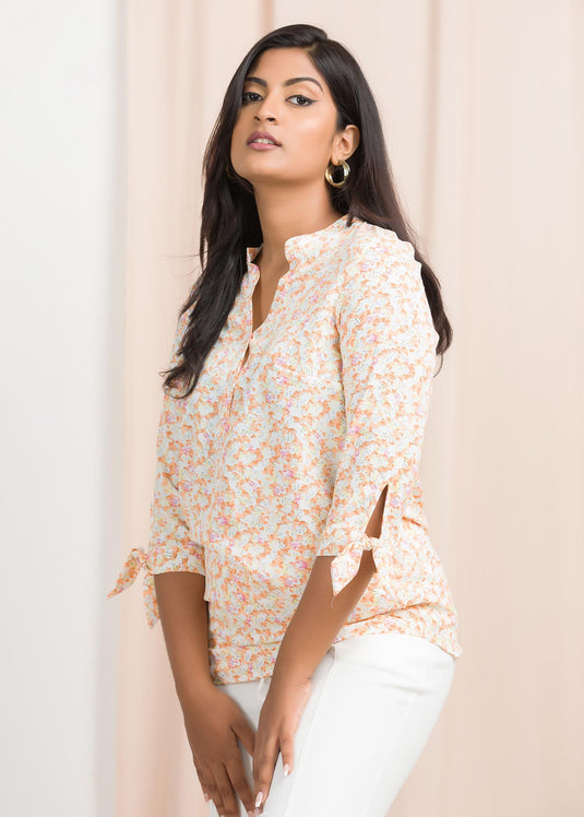 Printed blouse with sleeve detail