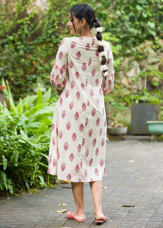 Pom pom detailed dress