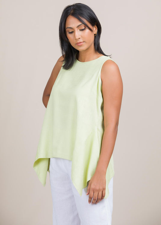 Sleeveless blouse