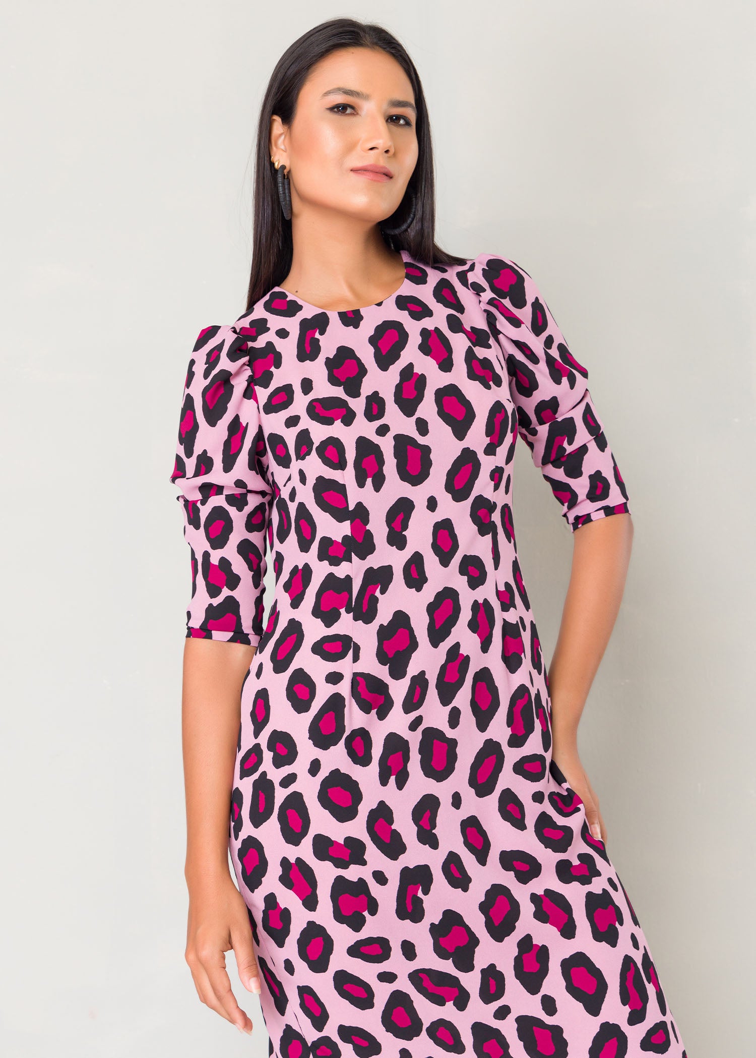 Animal print dress with leg of mutton sleeve