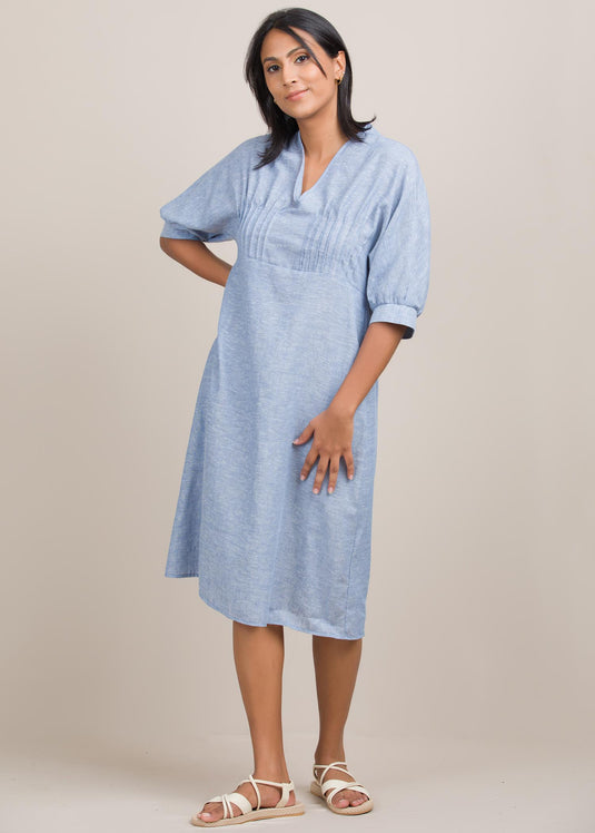 V neck dress with pin tucks
