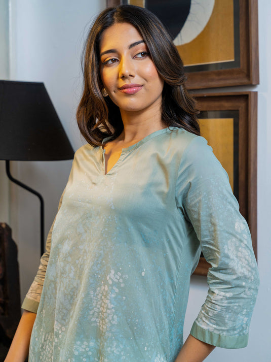 Batik basic short kurtha top