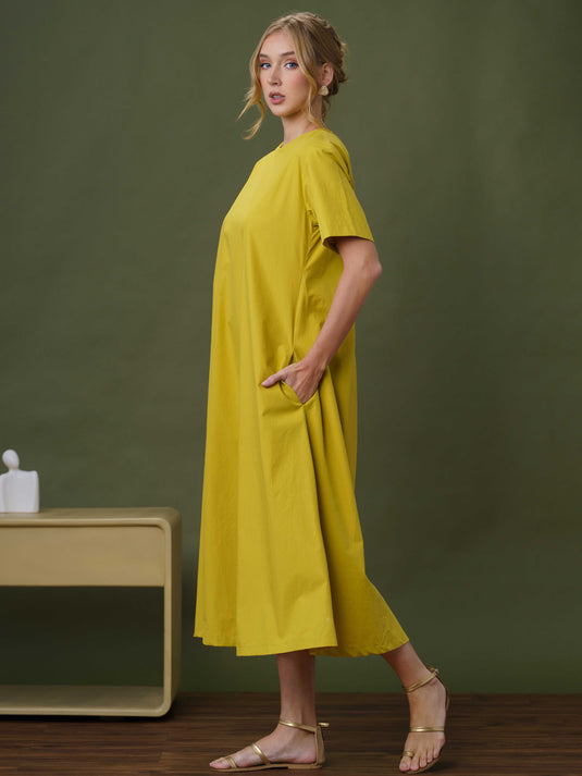Round neck trapeze midi dress