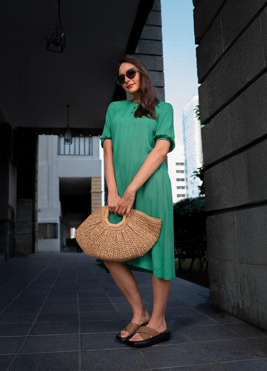 Raglan sleeve dress with puff sleeve