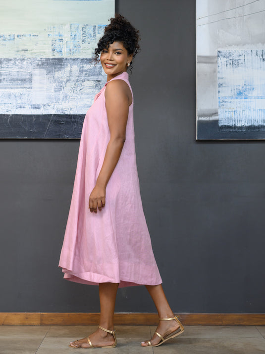 Voluminous sleeveless premium linen dress