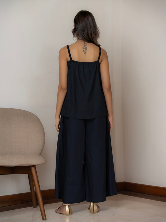 Wide leg pant with elasticated waist