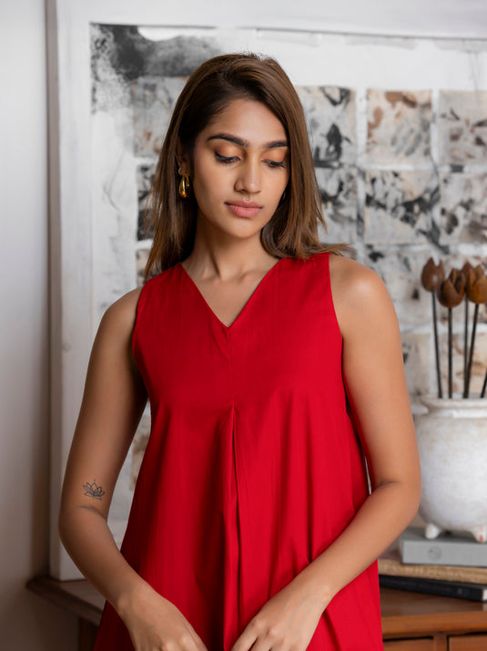 Sleeveless V neck trapeze maxi dress