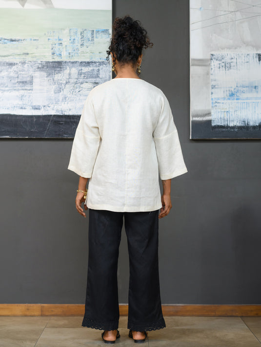 Long sleeve premium linen blouse with knot detail