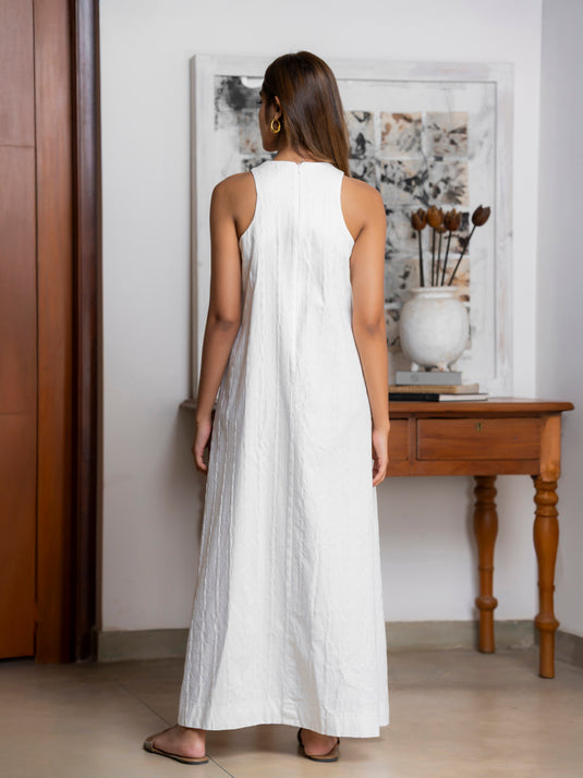 Round neck maxi dress