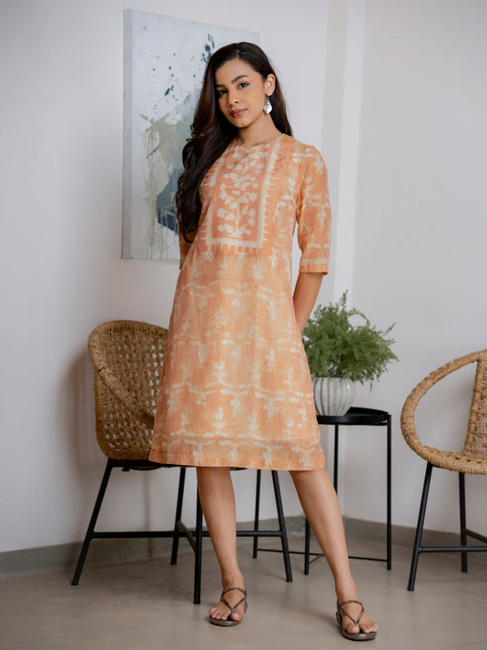 A-line dress detailed with round neckline yoke