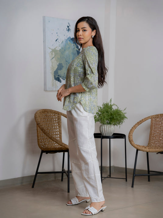 Round neck bishop sleeve top