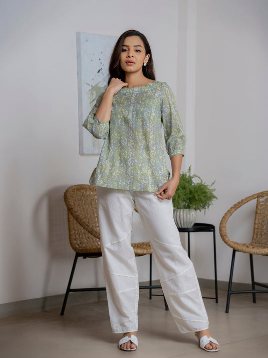 Round neck bishop sleeve top