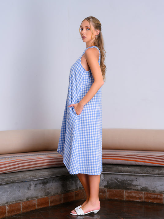 Sleeveless midi dress