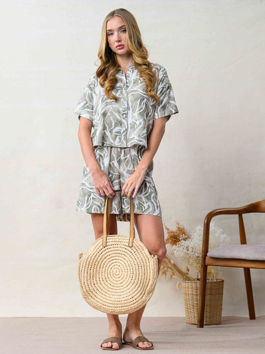 Drop shoulder crop shirt