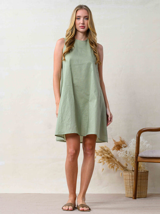 Round neck short trapeze dress
