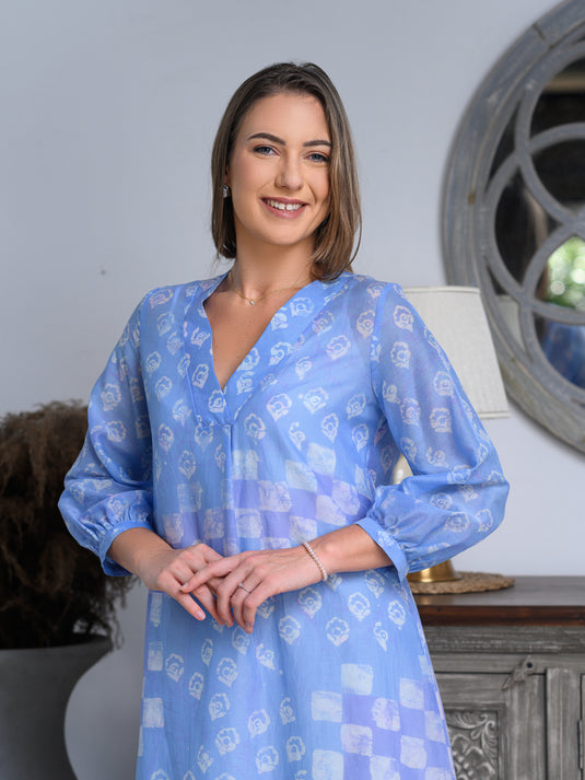 V-neck batik midi dress