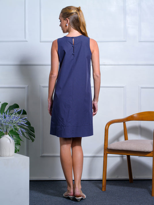 Sleeveless shift dress