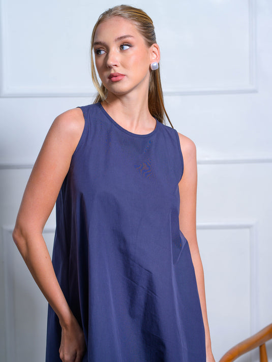 Sleeveless shift dress