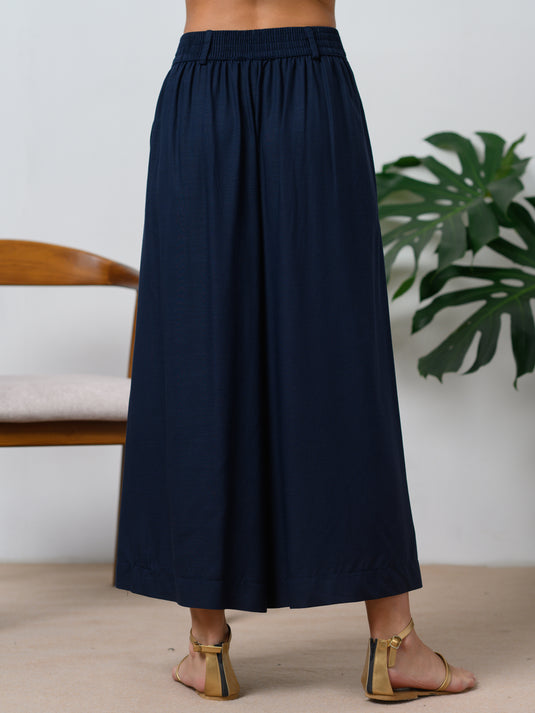 Wide leg pant with elasticated back