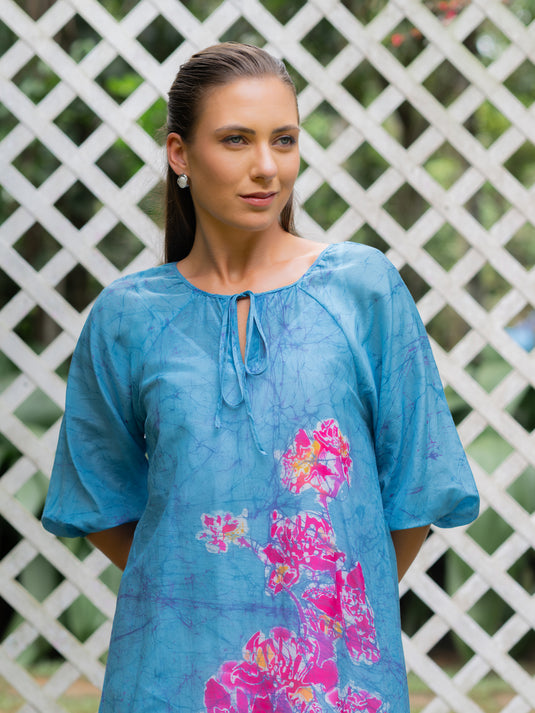 Batik front key hole detailed floral dress