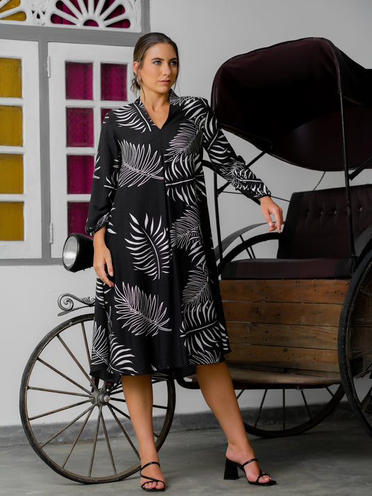 Long sleve V neck printed dress