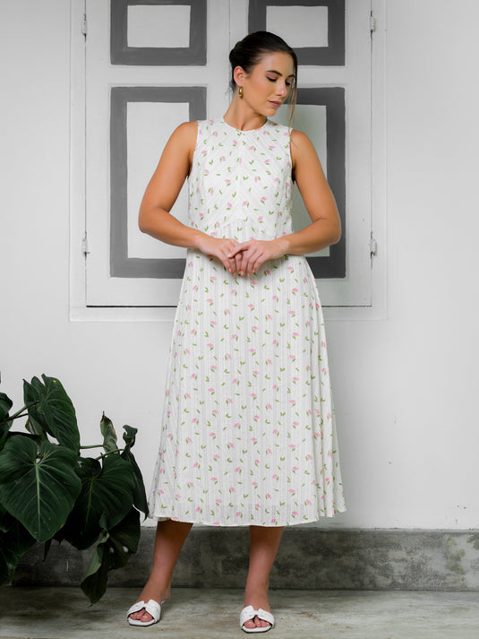 Sleeveless midi dress with cut panel detials