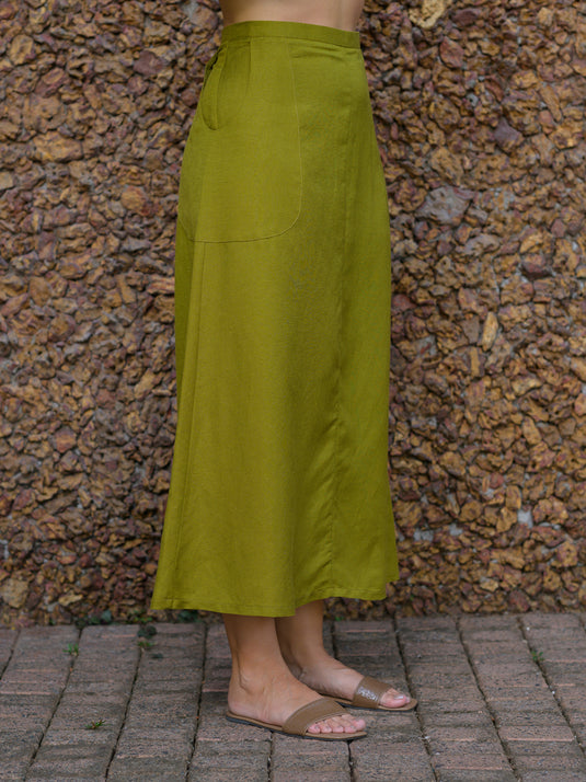 Pocket detailed midi length linen skirt