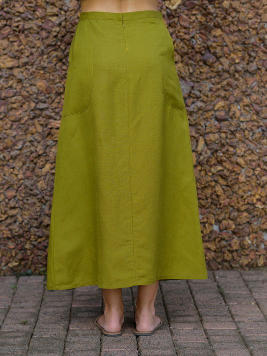 Pocket detailed midi length linen skirt