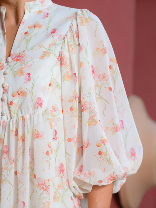 Printed flowy dress with sleeve detail