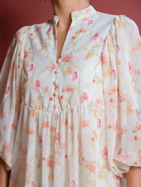 Printed flowy dress with sleeve detail