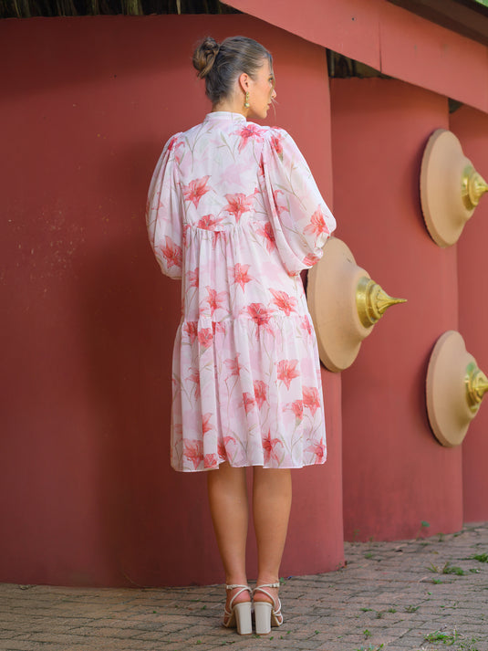 Printed flowy dress with sleeve detail