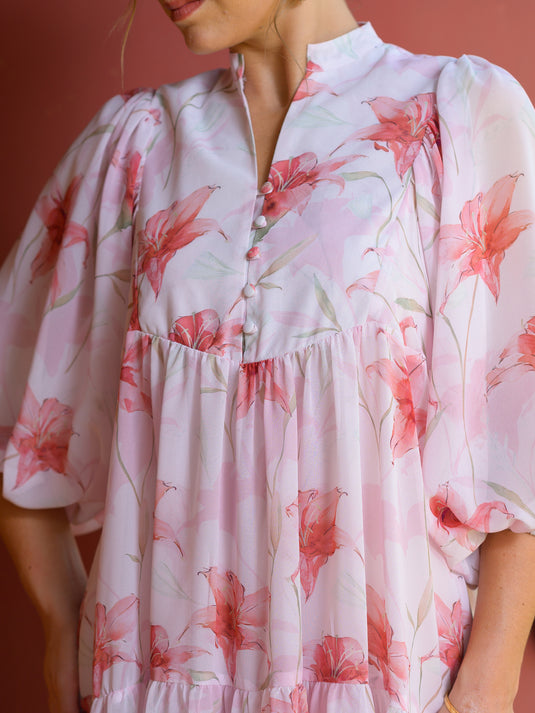 Printed flowy dress with sleeve detail