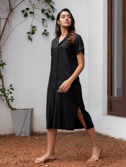 Kimono sleeve midi dress with side slits