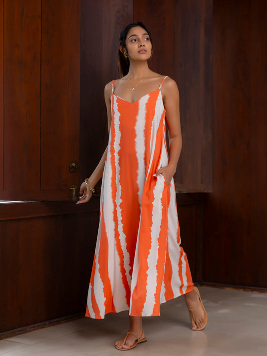 Printed strappy maxi dress