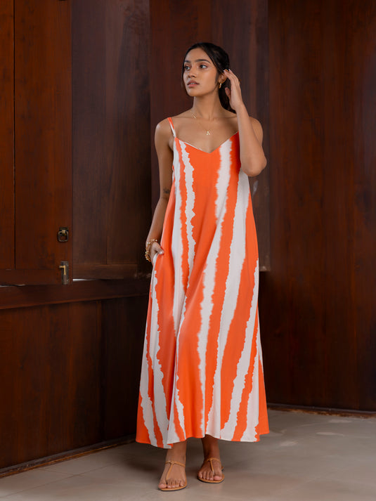 Printed strappy maxi dress